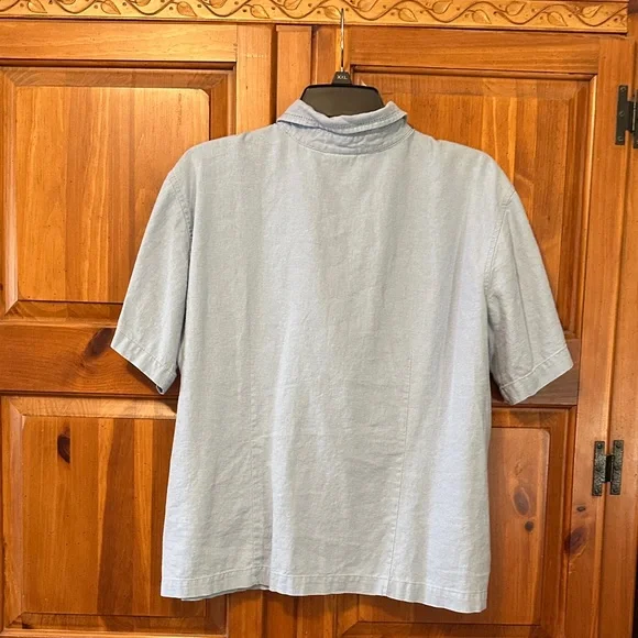 Erika Light Blue Floral Cut-Out Button Down Shirt - Picture 6 of 6